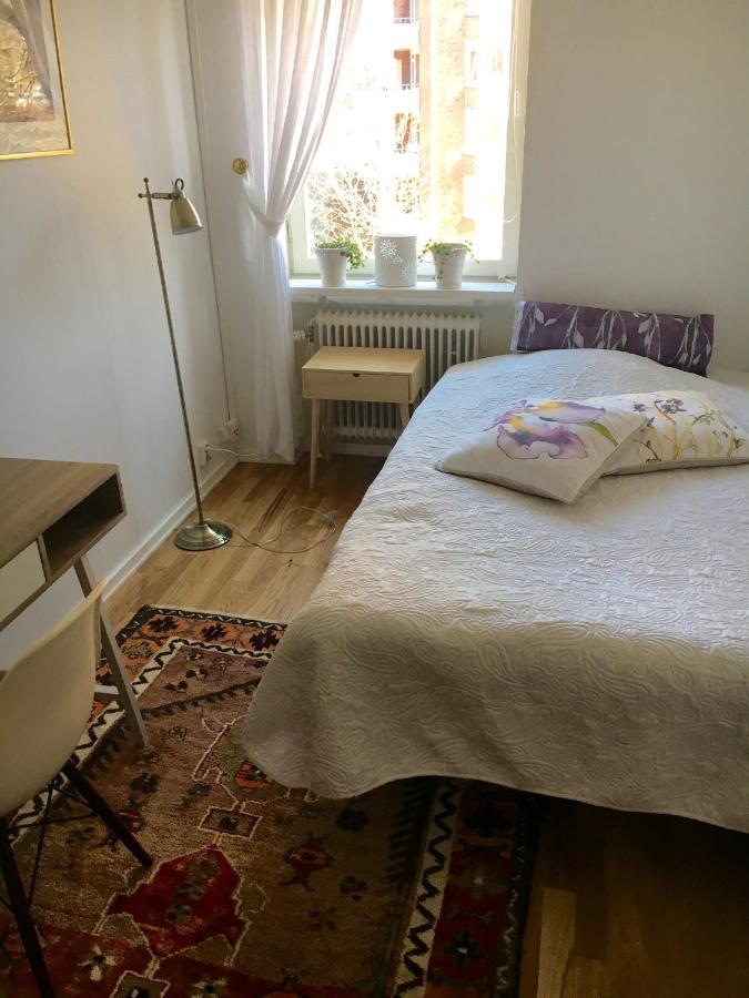 Farsta Bed And Breakfast Stockholm Exterior foto